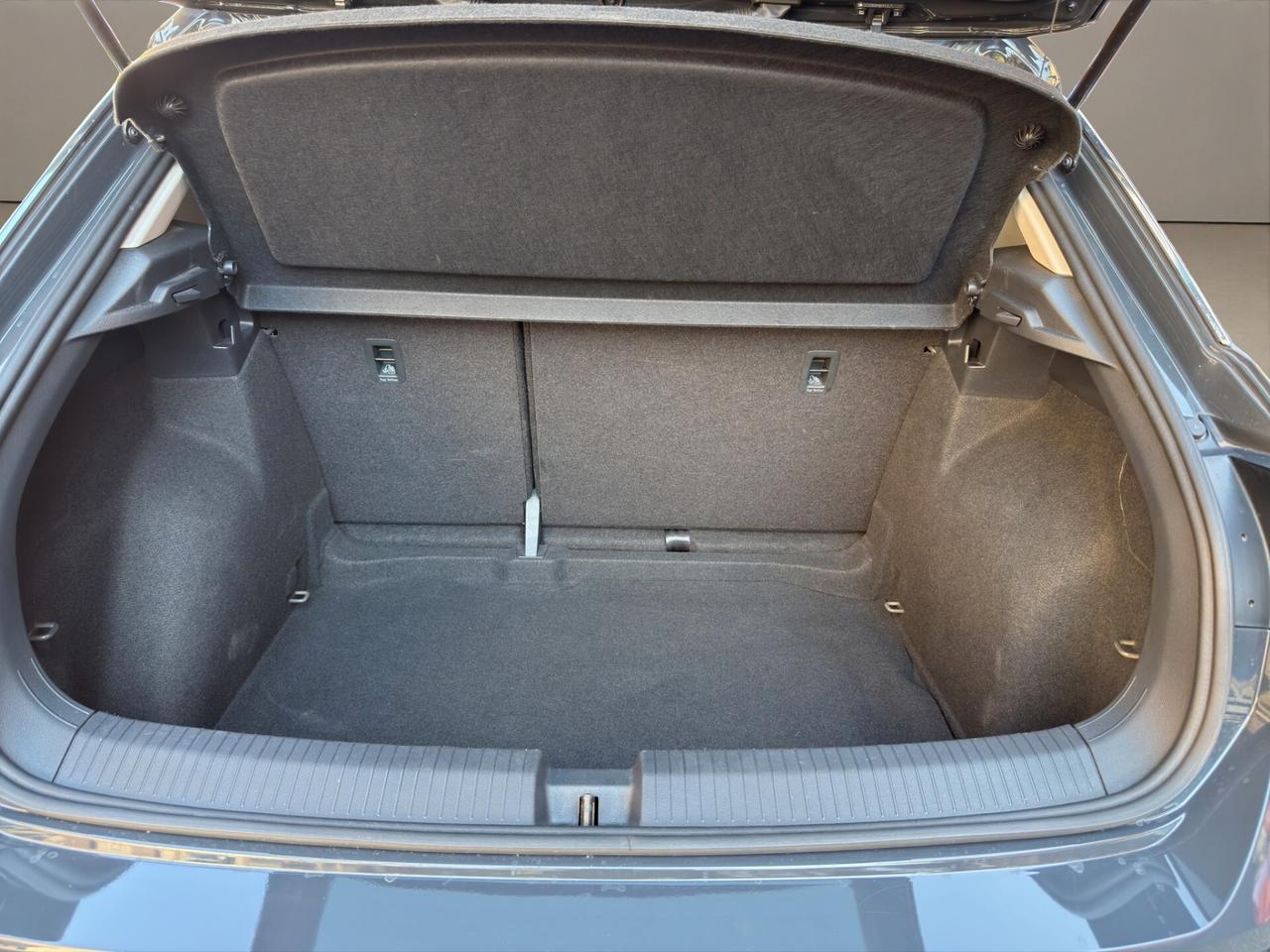 Volkswagen T-Roc UNICO PROPRIETARIO - SERVICE COMPLETO