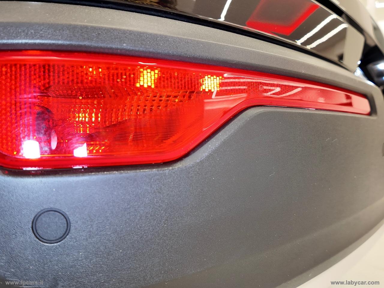 VOLVO XC40 D3 Geartronic Momentum Pro N1