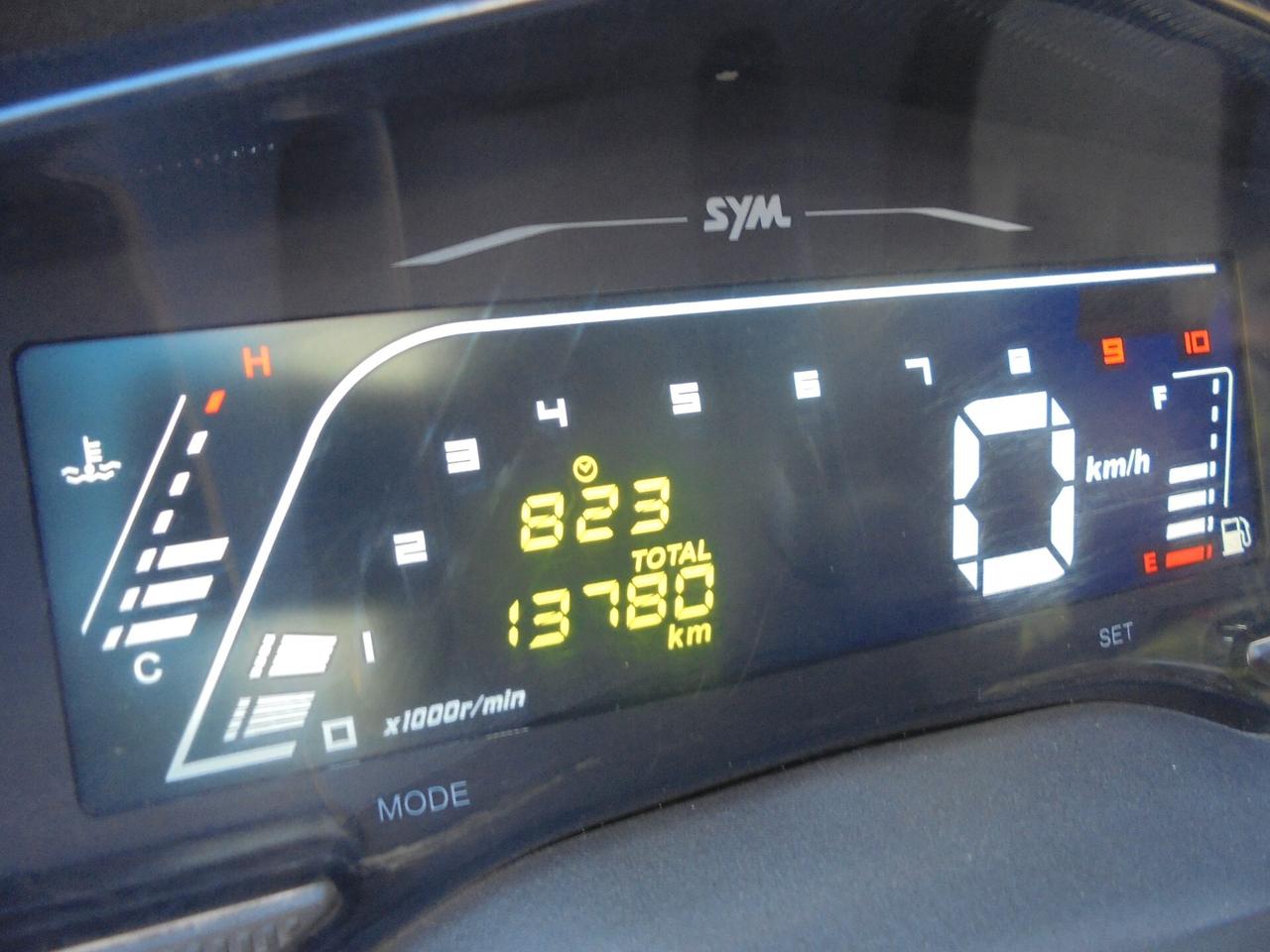 Sym Joymax 300 ABS + TCS