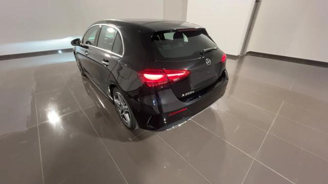 MERCEDES-BENZ A 200 d Automatic AMG Line Premium - VARI COLORI!