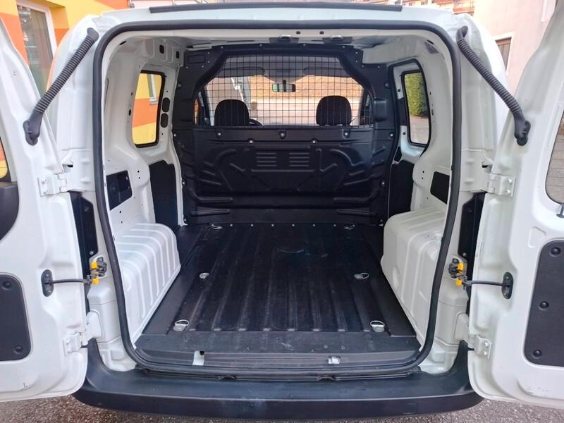 FIAT Fiorino 1.3 MJT 95CV Cargo SX VETRATO