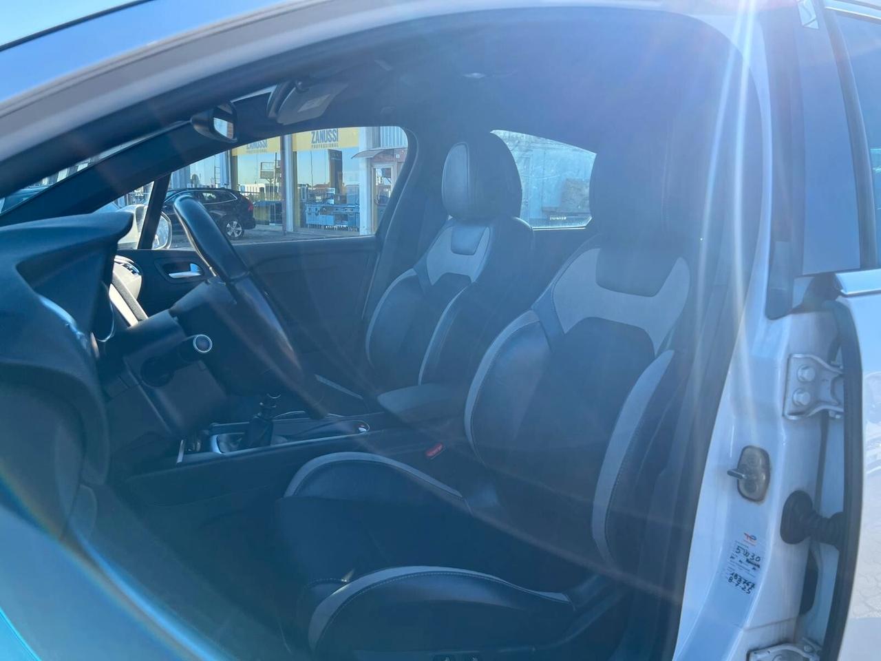 Ds DS4 4 BlueHDi 120 S&S Business