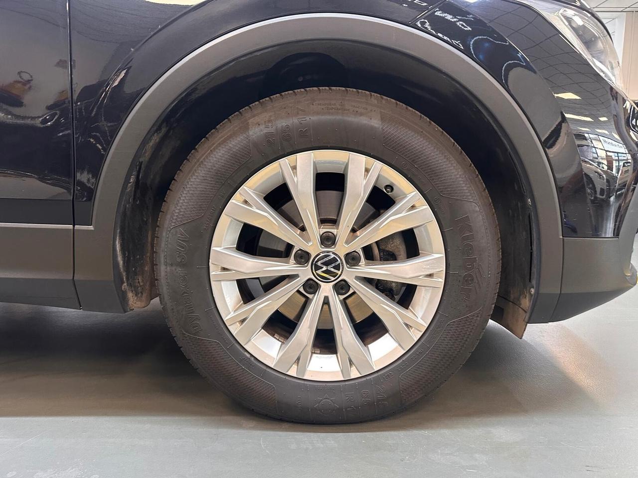 Volkswagen Tiguan 1.5 tsi Life 130cv * IVA ESPOSTA *