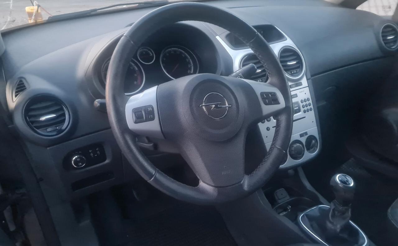Opel Corsa 1.2 85CV * UNICOPROPRIETARIO *GPL-TECH b-color