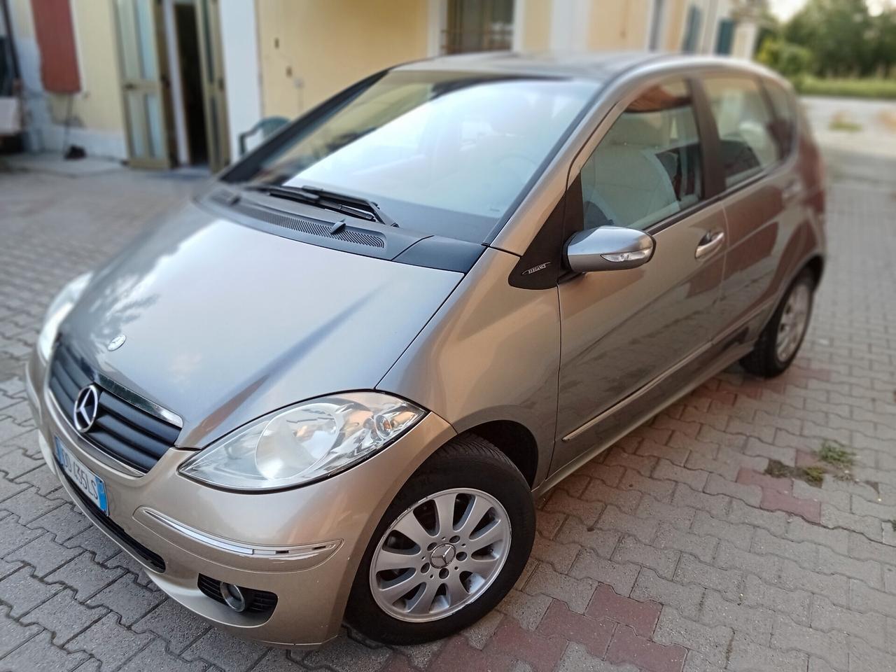 Mercedes-benz A 150~NEOPAT~150.000~GARANZIA~2006
