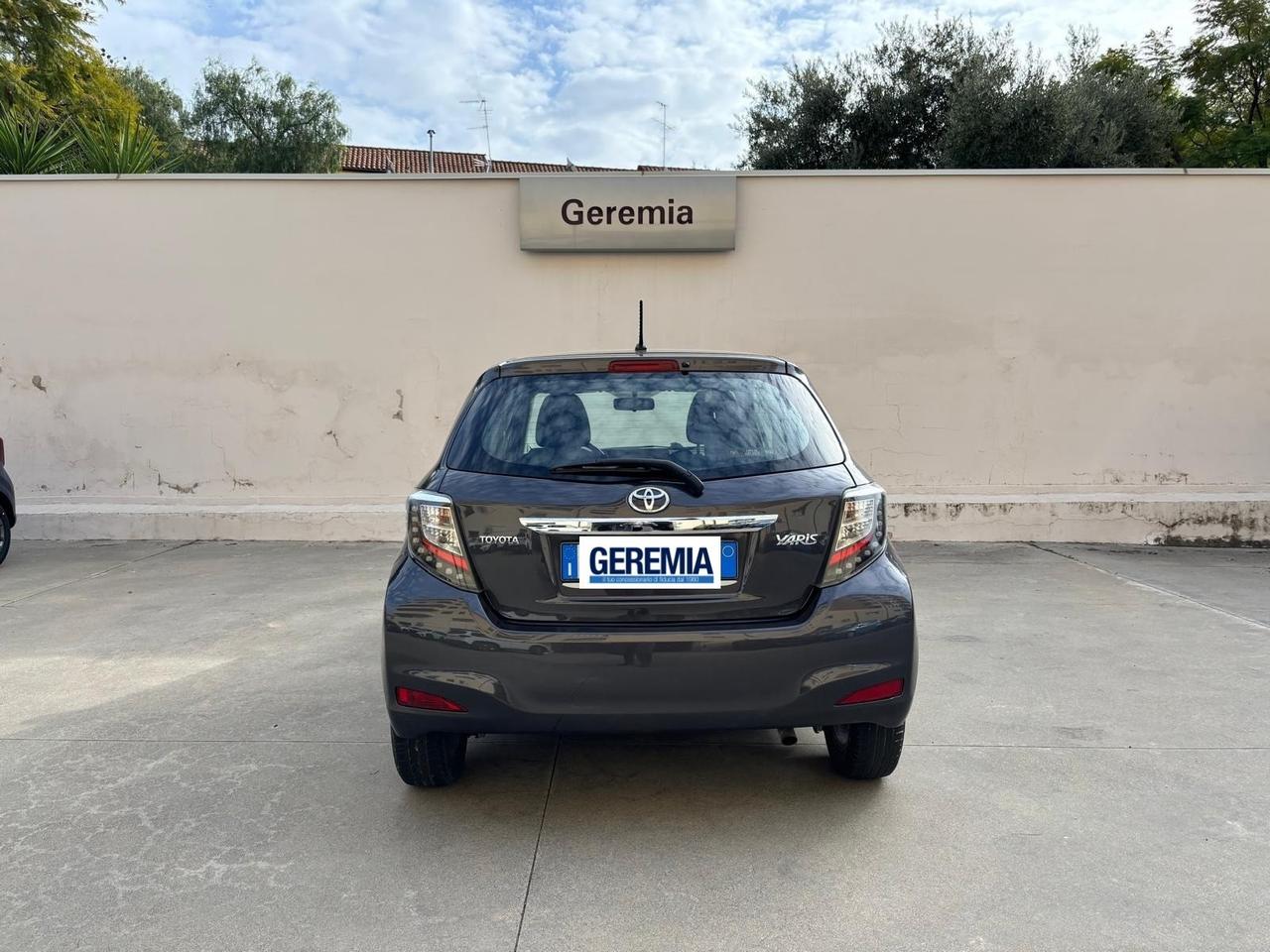 Toyota Yaris 1.4 D-4D 5 porte Active