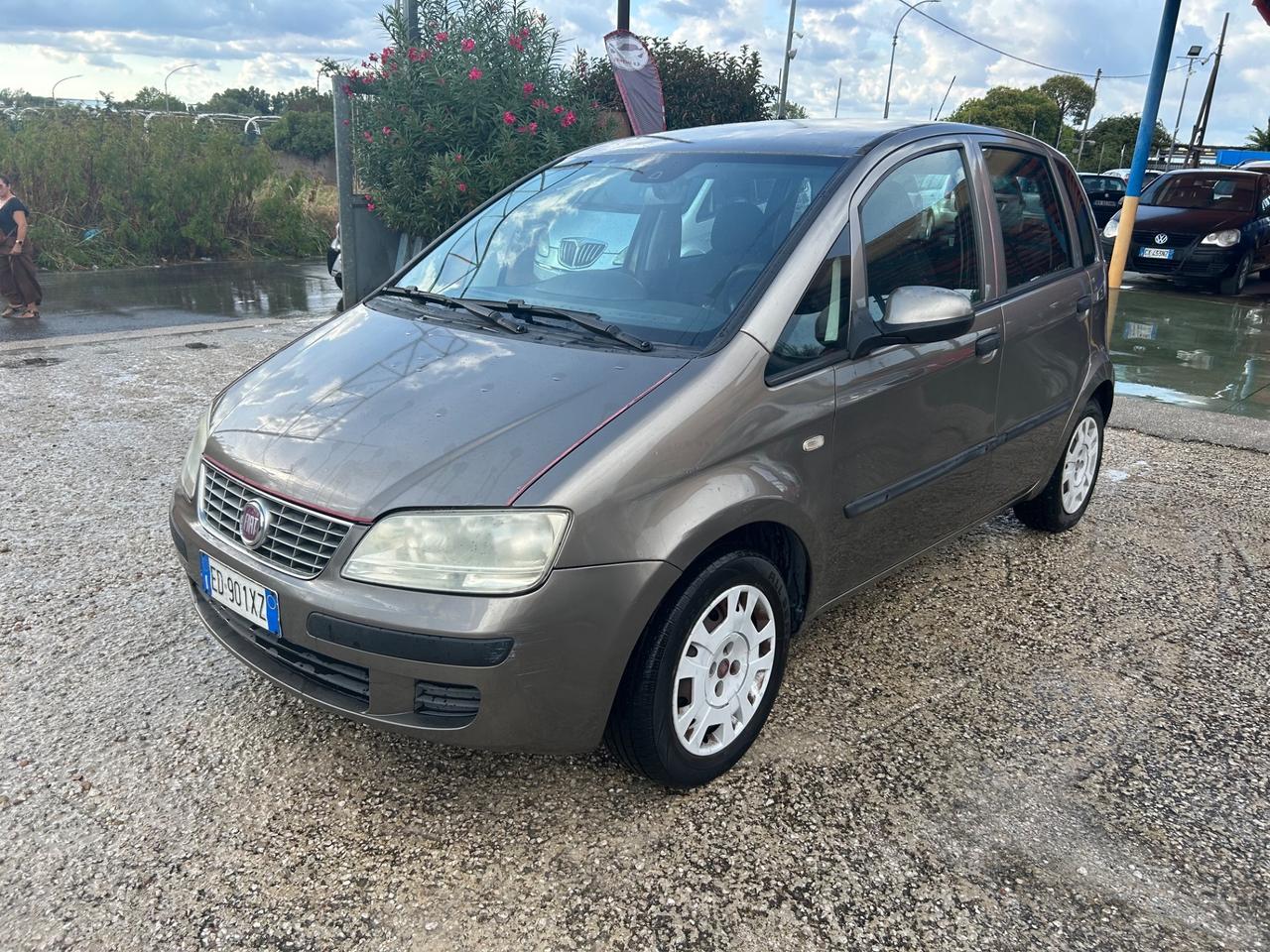 Fiat Idea 1.4 Active PLUS