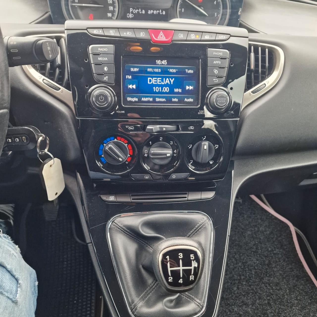 Lancia Ypsilon 1.3 MJT 16V 95 CV 5 porte S&S Gold UNICA PROPRIETARIA