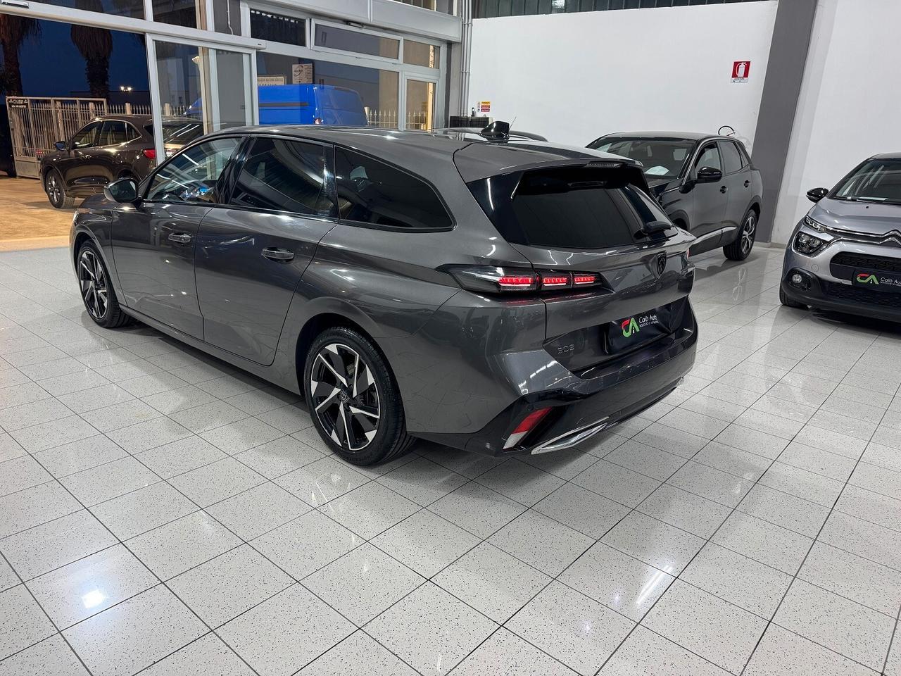 308 HDi 130cv EAT8 Allure Pack SUPER BELLA