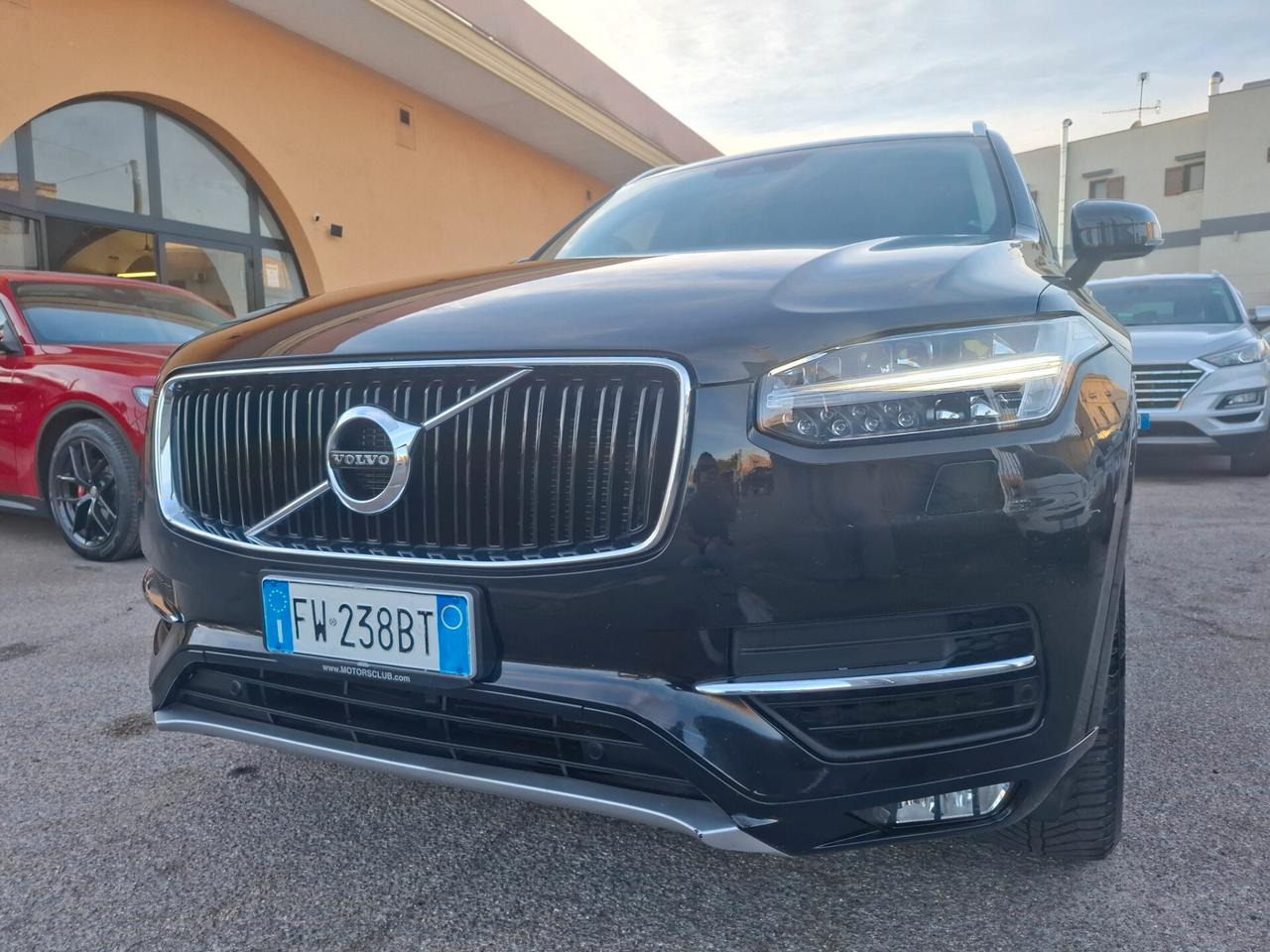 Volvo XC 90 XC90 D5 AWD Geartronic 7 posti Momentum