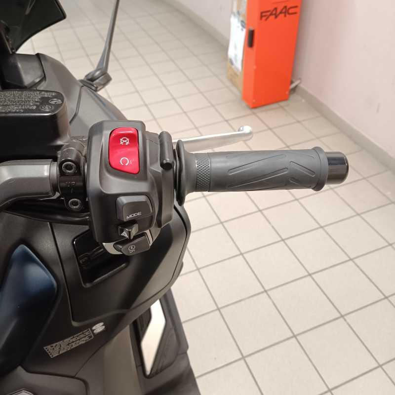 Yamaha T-Max 560 - 2023