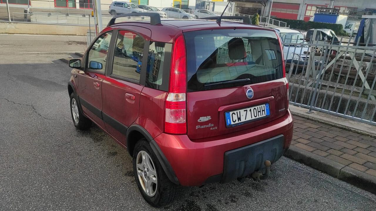 FIAT PANDA 1.3 MJT 70CV 4X4 4WD GANCIO TRAINO