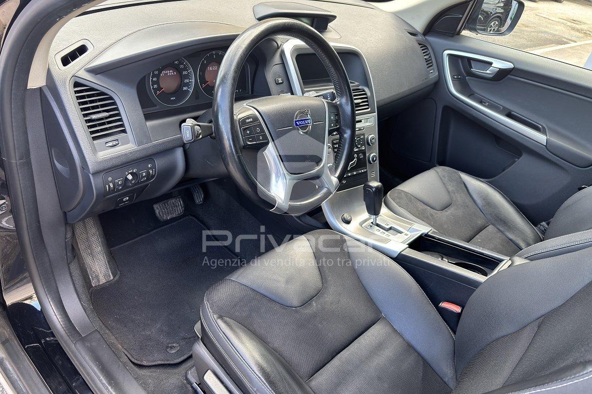 VOLVO XC60 2.4 D 163 CV AWD Geartronic Momentum