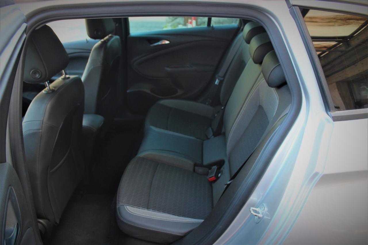 Opel Astra 1.5 CDTI 122 CV S&S AT9 Sports Tourer Business Eleg.