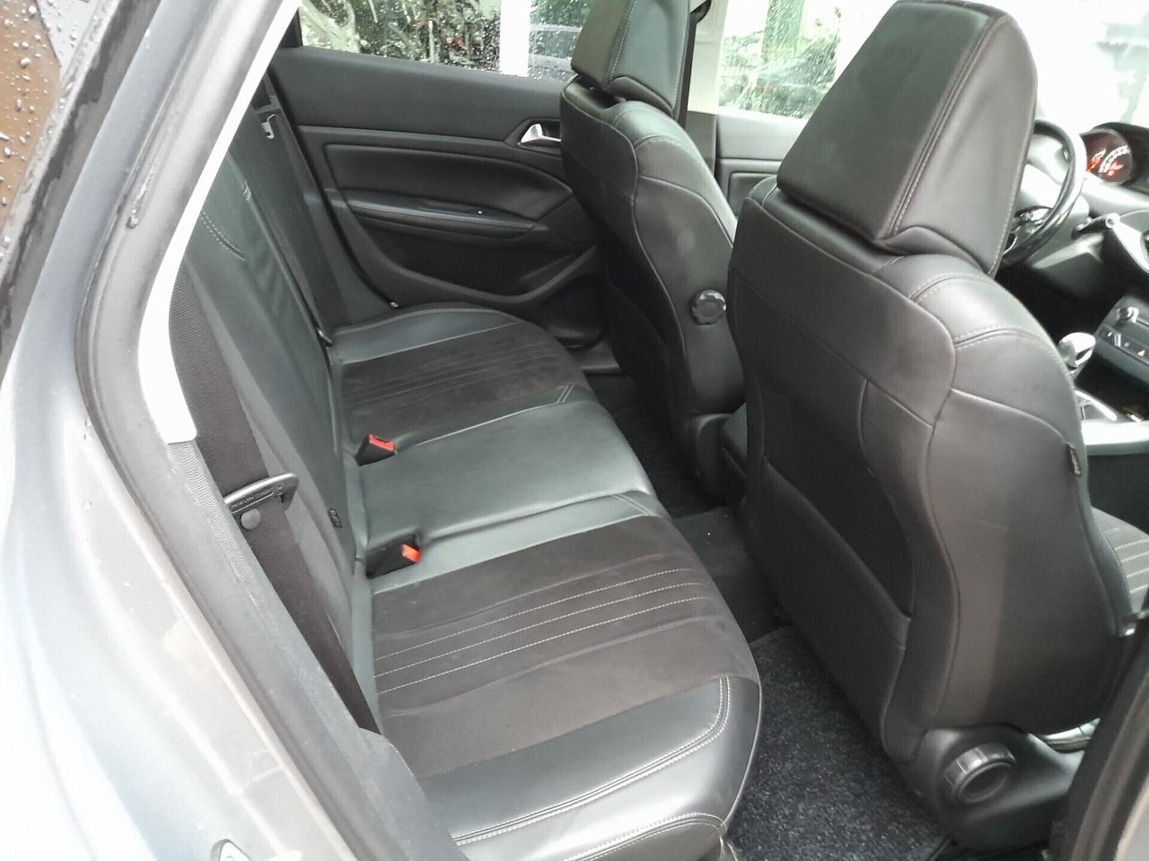 Peugeot 308 1.6 e-HDi 115 CV Stop&Start SW Allure