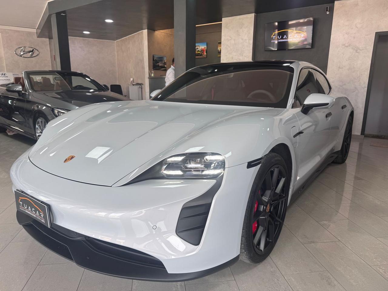 Porsche Taycan GTS #5837