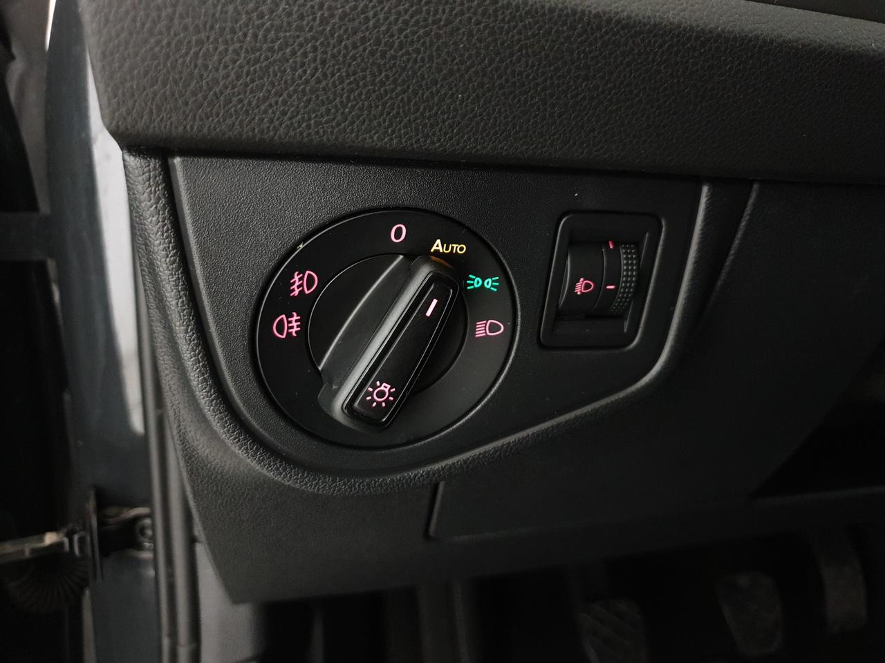 Volkswagen Polo 5p 1.0 tgi comfortline 90cv my19