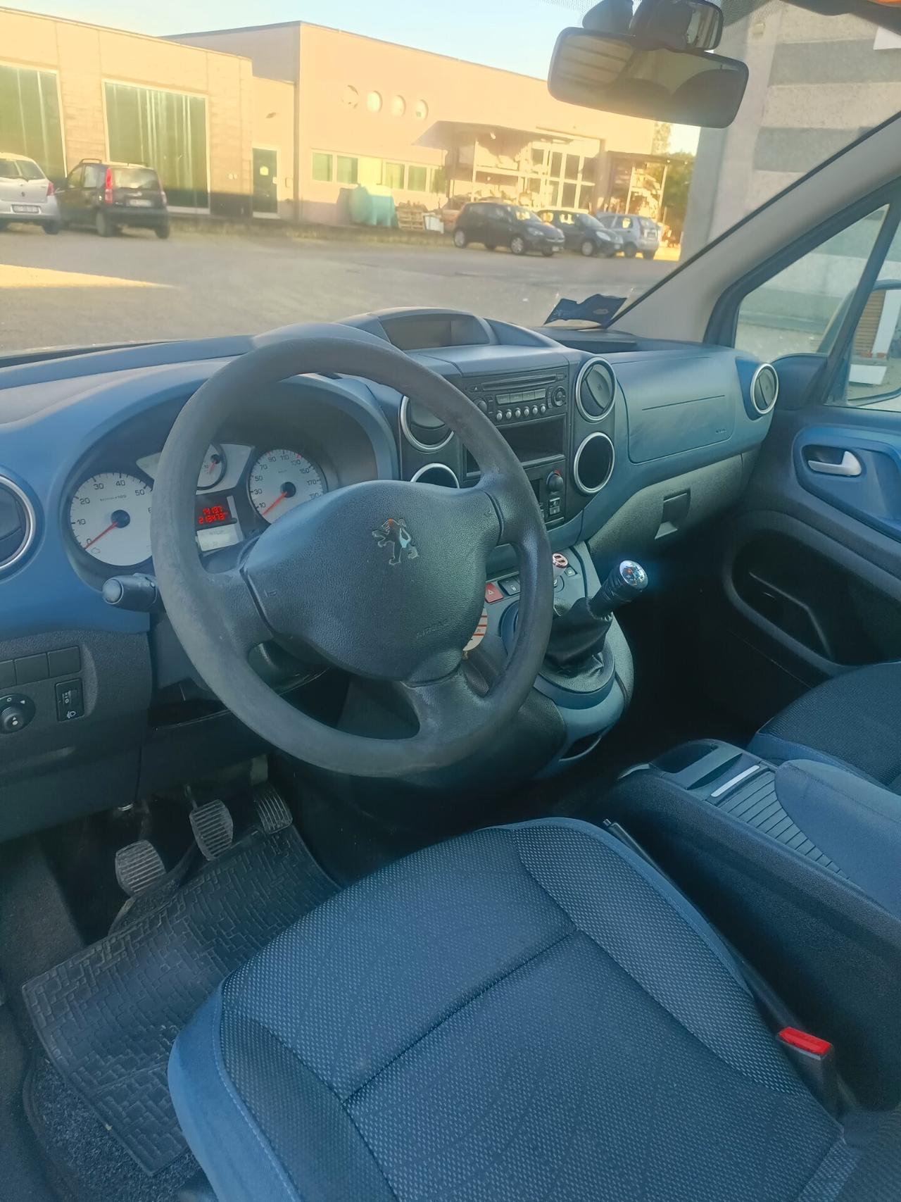 Peugeot Partner Tepee 1.6 HDi 115CV Outdoor