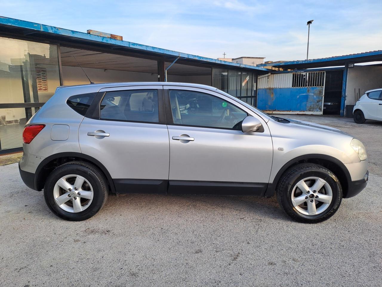 Nissan Qashqai 1.6 GPL SENZA BUSTA PAGA