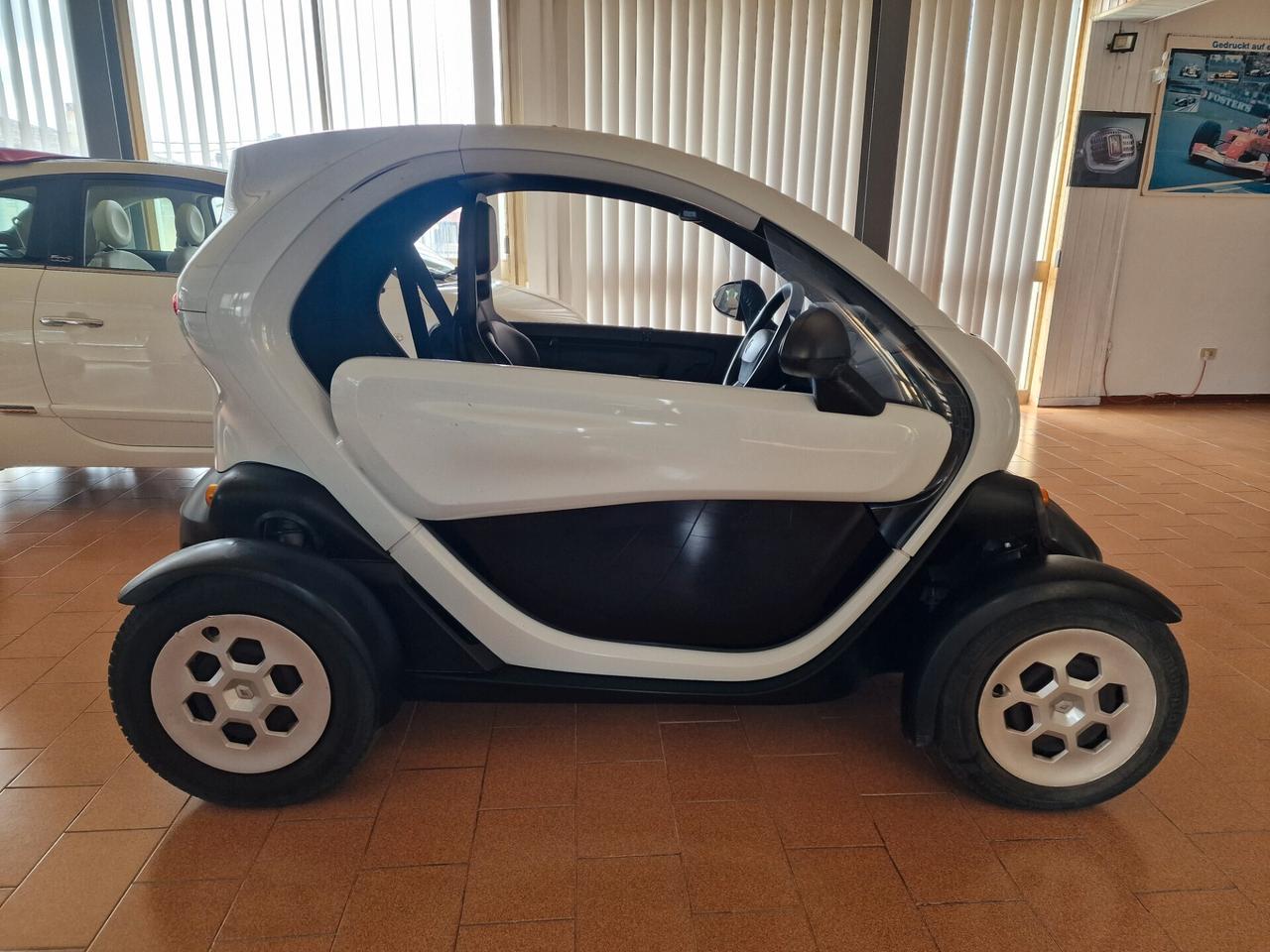 Renault Twizy 45
