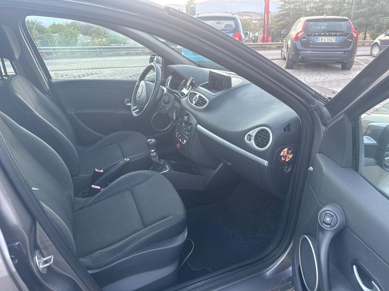 Renault Clio 1.2 16V 5 porte Luxe