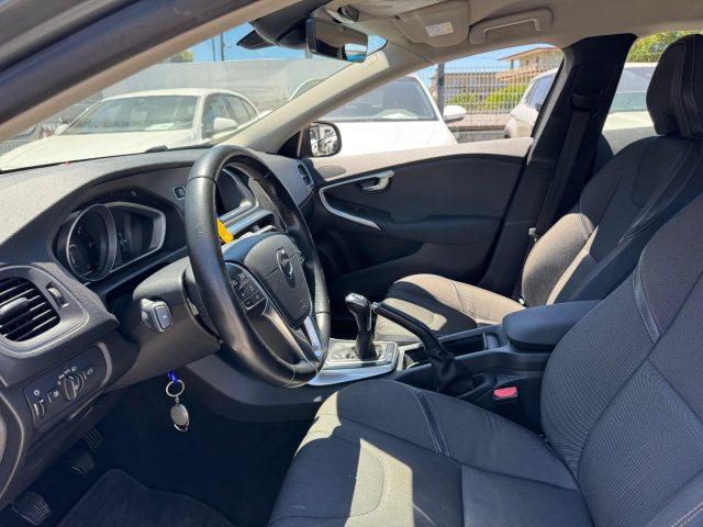 VOLVO V40 Cross Country D2 Style Plus