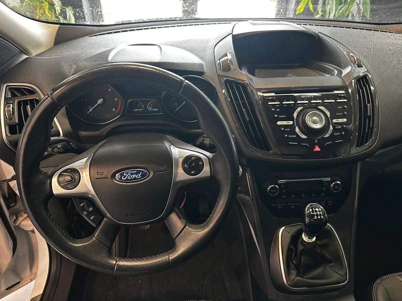 Ford Kuga 2.0 TDCI 150 CV S&S 4WD Titanium