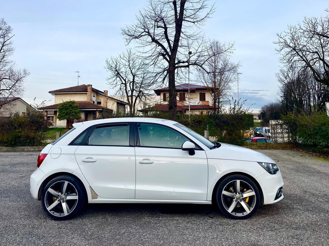 Audi A1 SPB 1.6 TDI S tronic Attraction