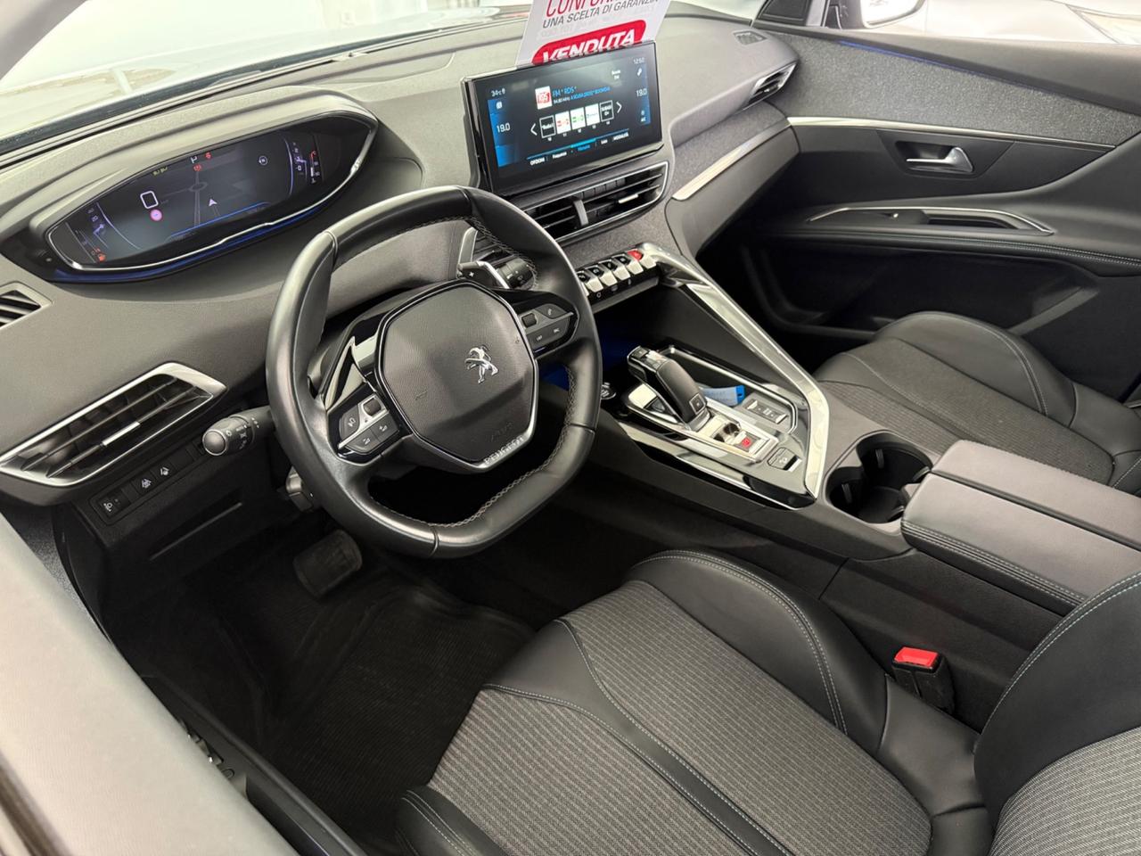 Peugeot 3008 BlueHDi 130 EAT8 Allure Pack