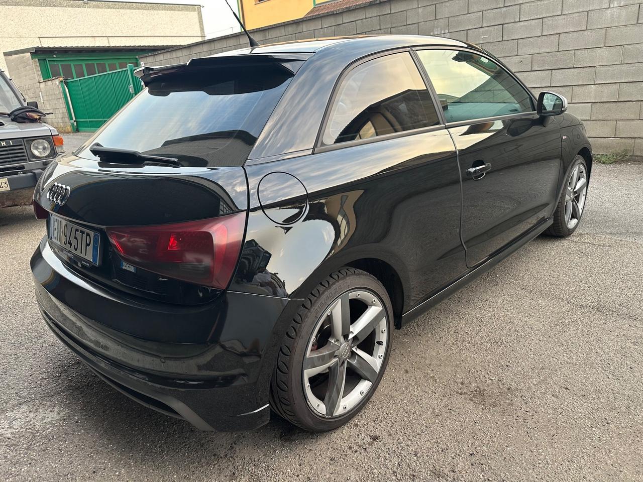 Audi A1 1.4 BENZINA NEOPATENTATI S LINE