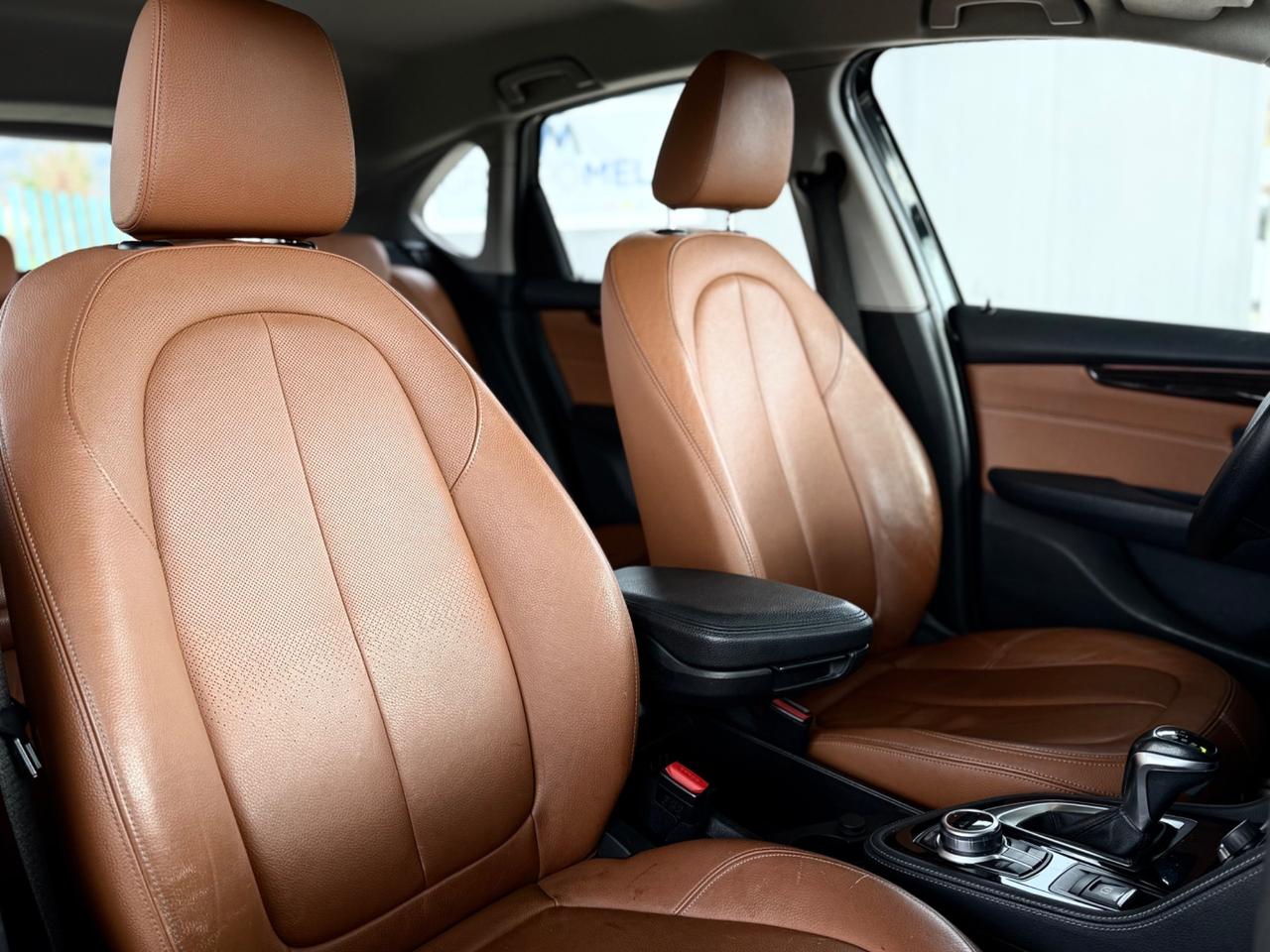 Bmw 216d Active Tourer Luxury *PELLE*FARI LED