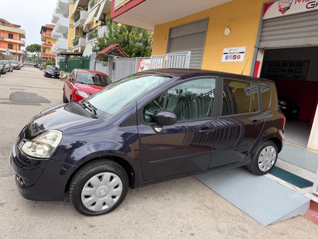Renault Modus Grand 1.2 16V Dynamique