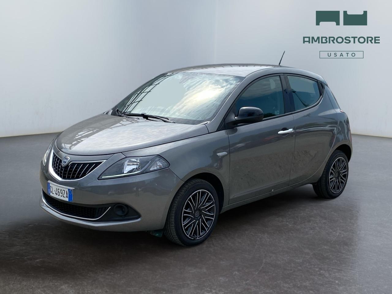 LANCIA Ypsilon III 2021 - Ypsilon 1.0 firefly hybrid Silver s&s 70cv 5p.ti