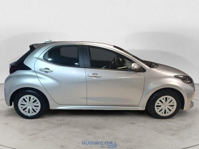 TOYOTA Yaris 1.5 Hybrid 5 porte Active