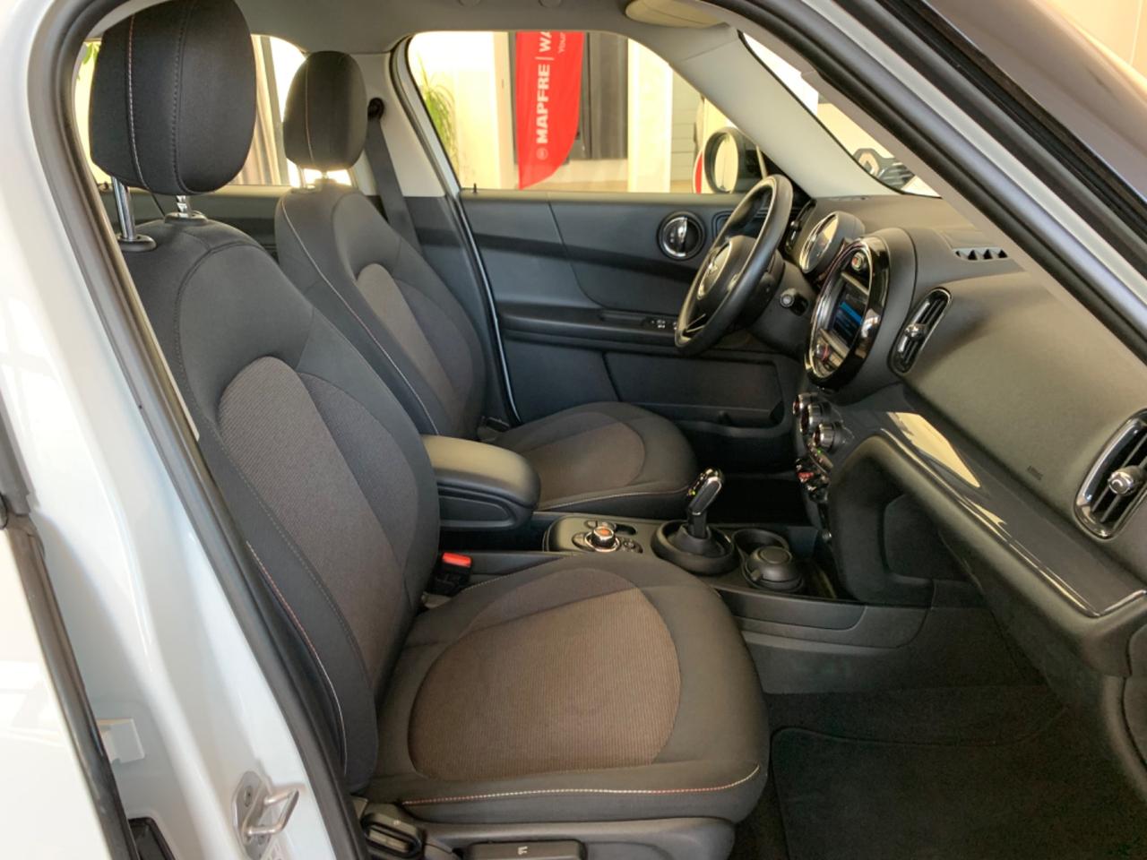 Mini Cooper D Countryman 2.0 Business Automatica