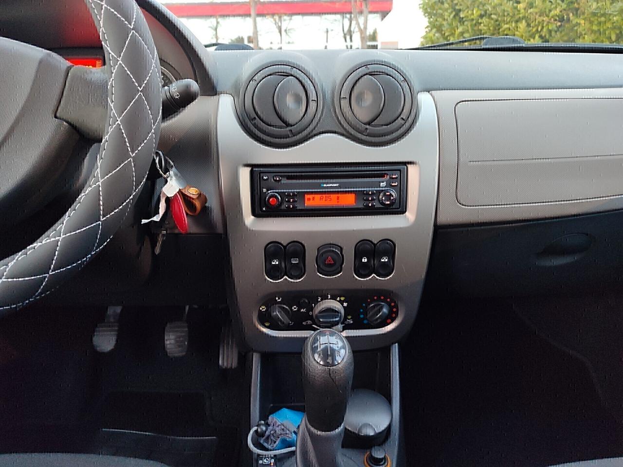 Dacia Sandero 1.4 benzina~NEOPAT~GPL~170.000~GARANZIA~2010