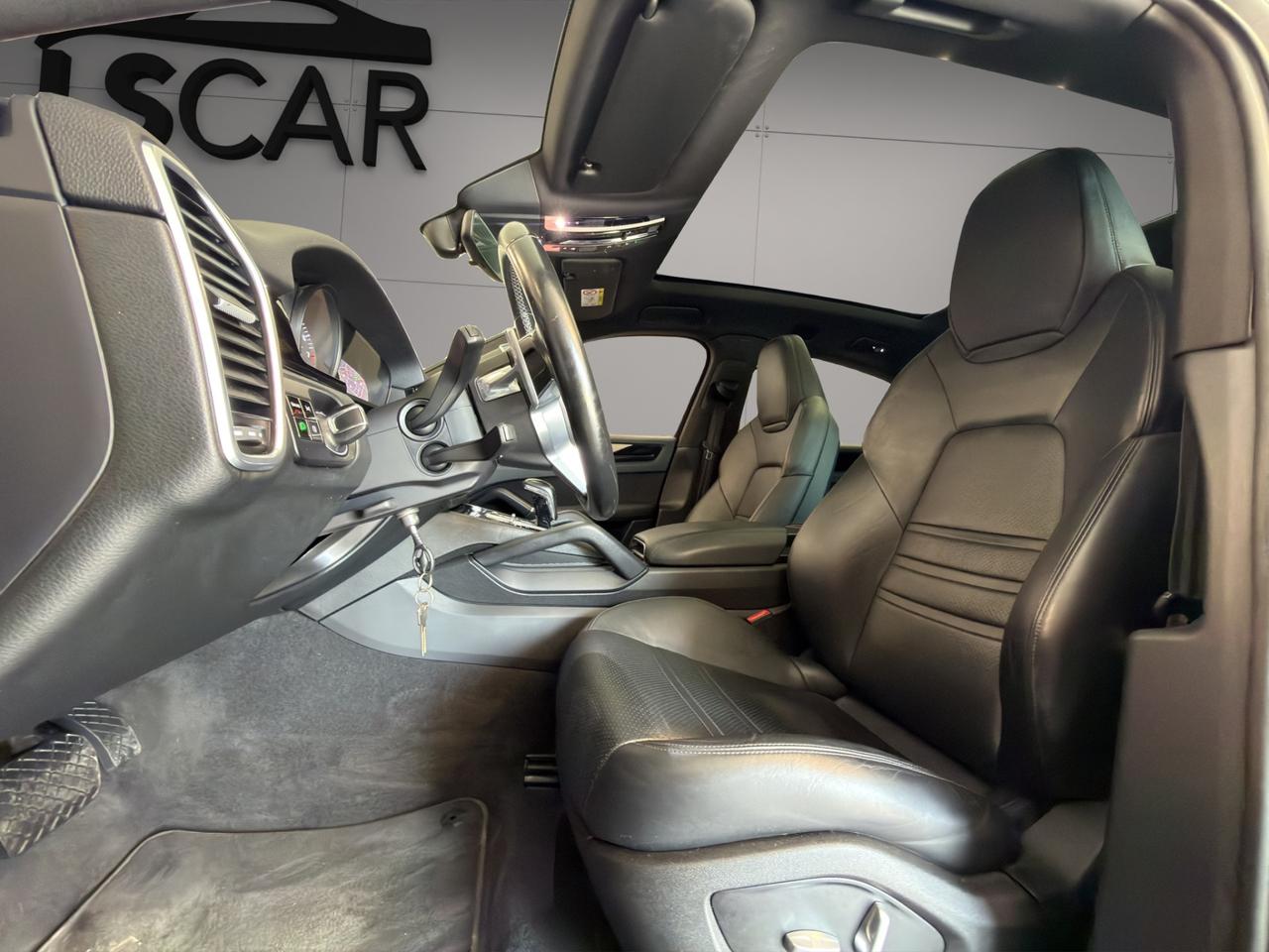 Porsche Cayenne Coupe 3.0 V6 tiptronic 340cv - Unipro - Iva Esposta - Promo Finanziamento
