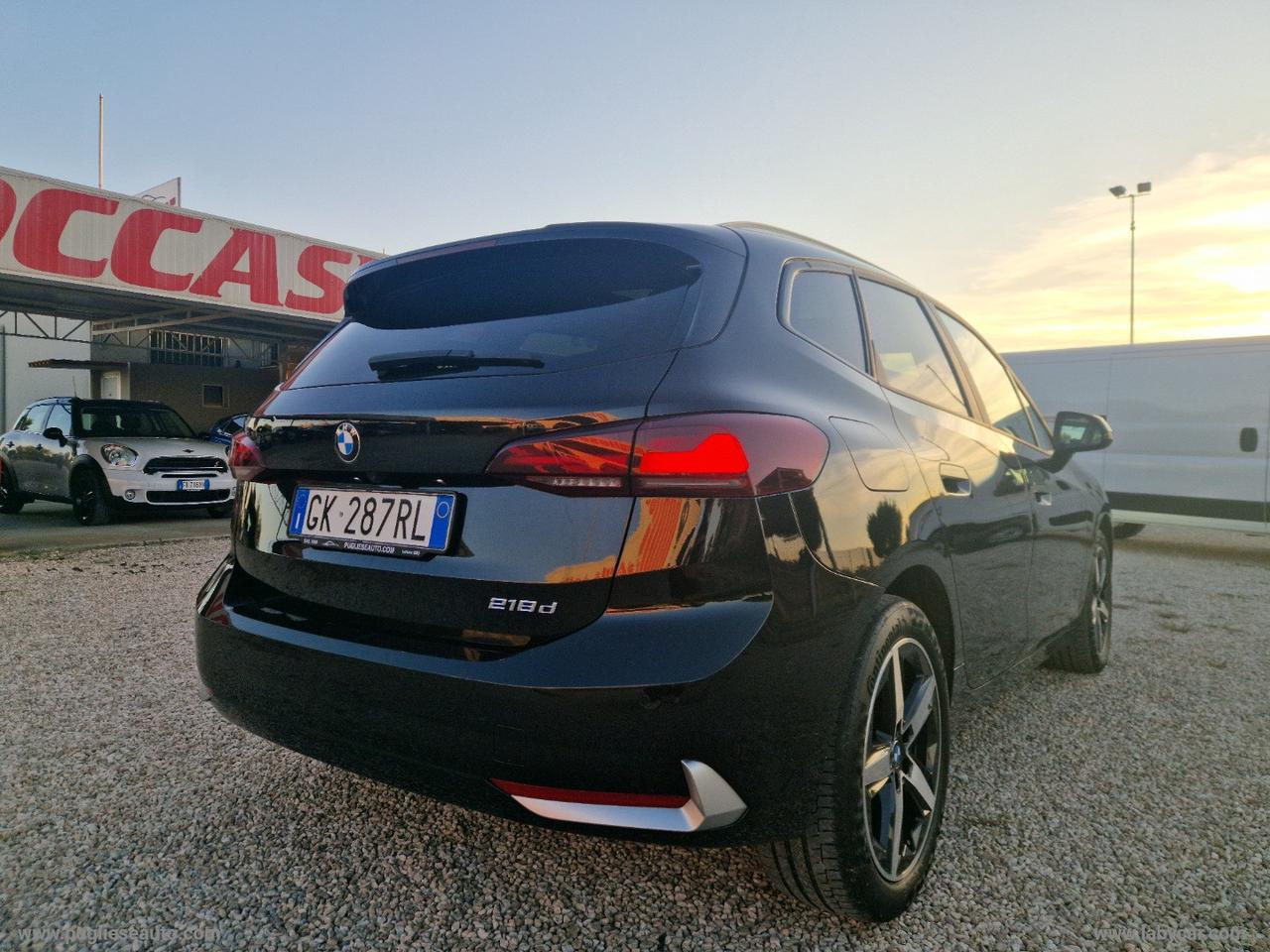 BMW 218d Active Tourer TETTO