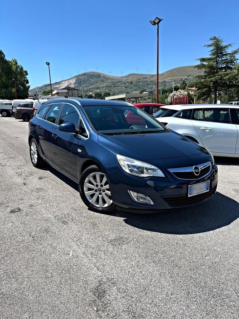 Opel Astra 1.7 CDTI 110CV 5 porte