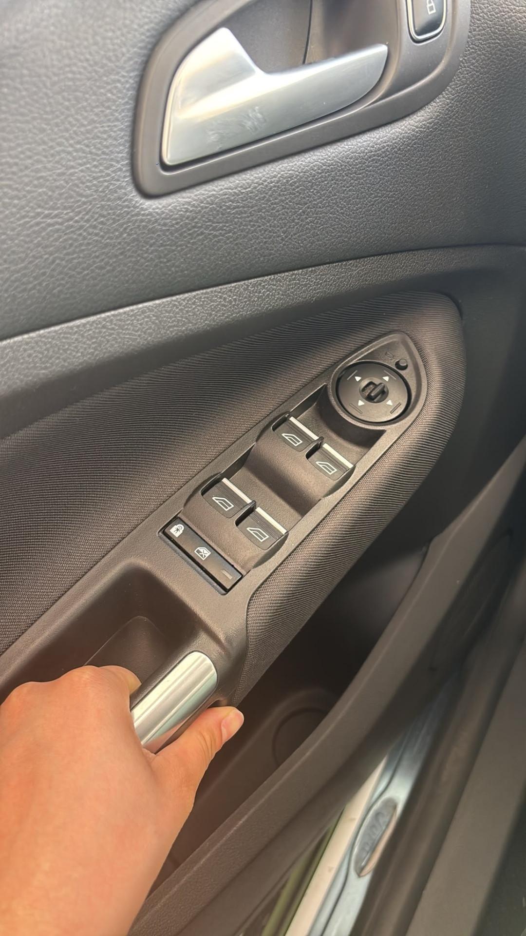 Ford C-Max7 2.0 TDCi 150CV Powershift Start&Stop Business