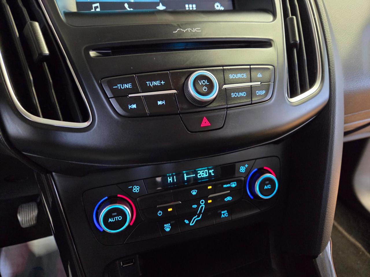 Ford Focus Station Wagon Focus SW 1.5 tdci Titanium Business s&s 120cv