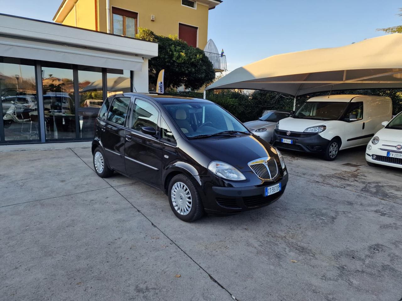 Lancia MUSA 1.4 16V Platino