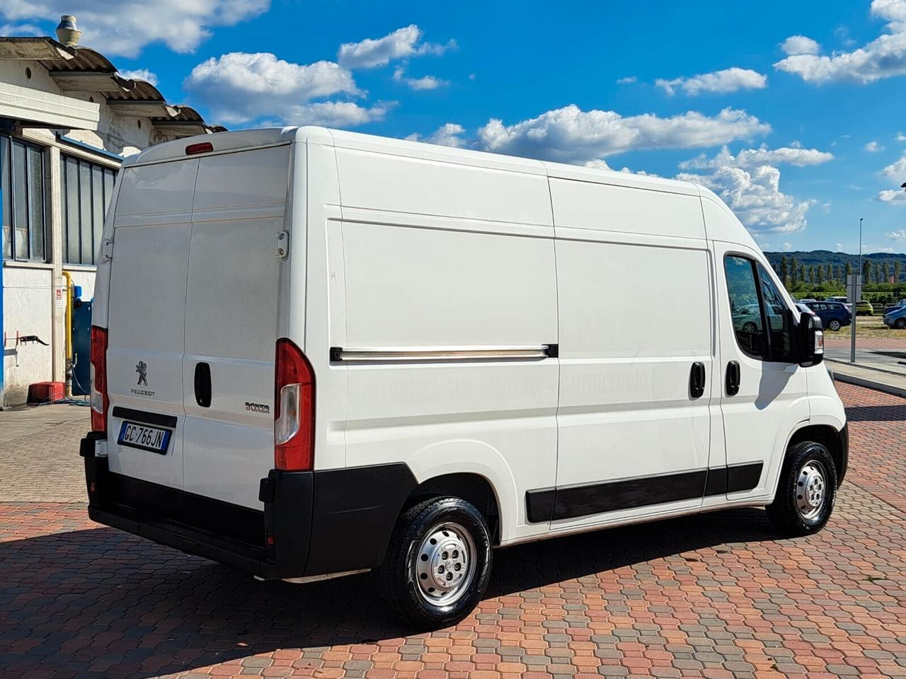 Peugeot Boxer 335 2.2 BlueHDi L2H2 Furgone MOTORE ROTTO