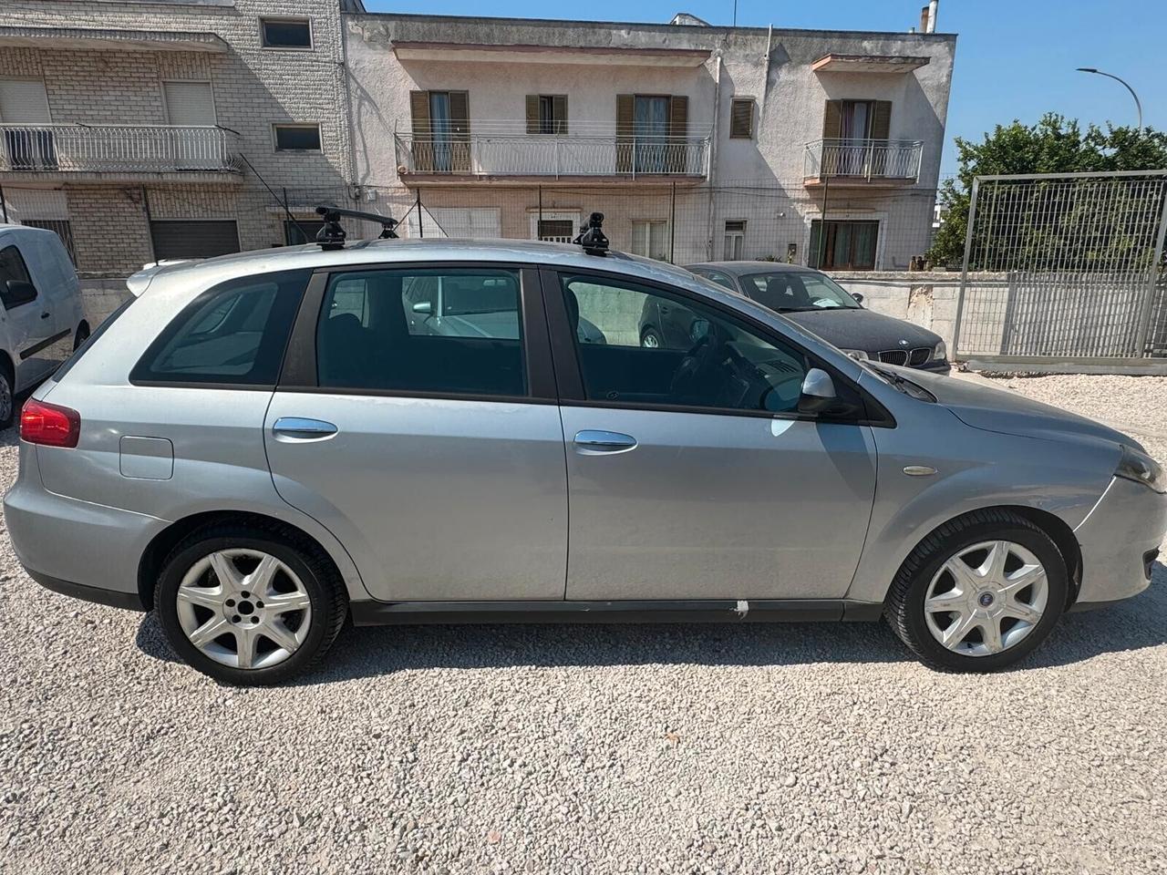 Fiat Croma 1.9 Multijet Emotion