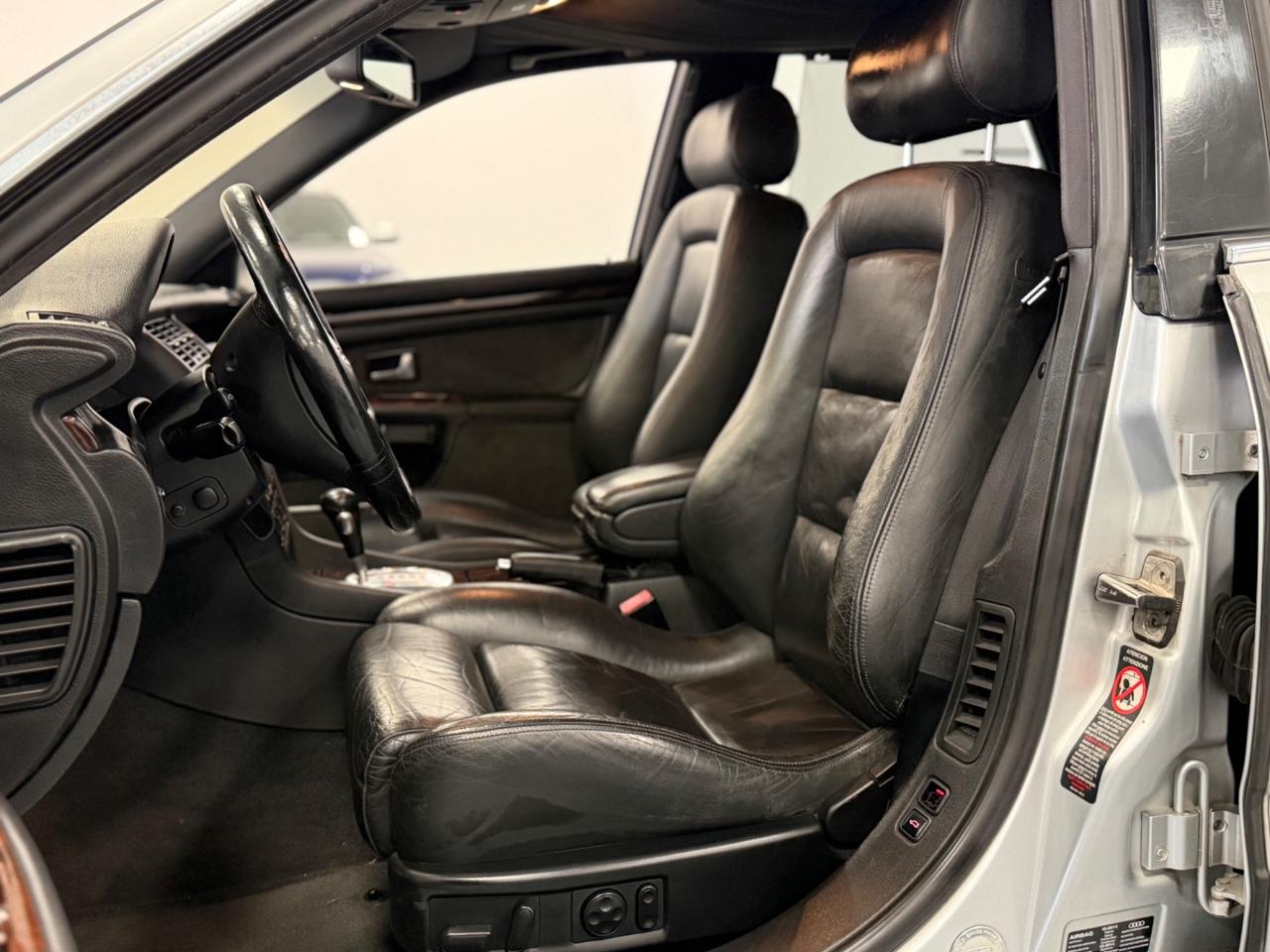 Audi S8 4.2 V8 40V cat quattro 360cv 135000 km