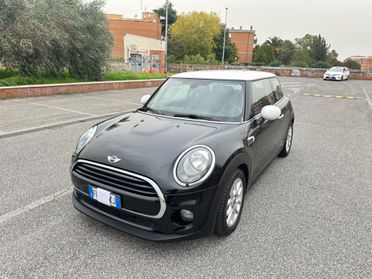 Mini Cooper D 1.5 Hype 3p E6 *Navi