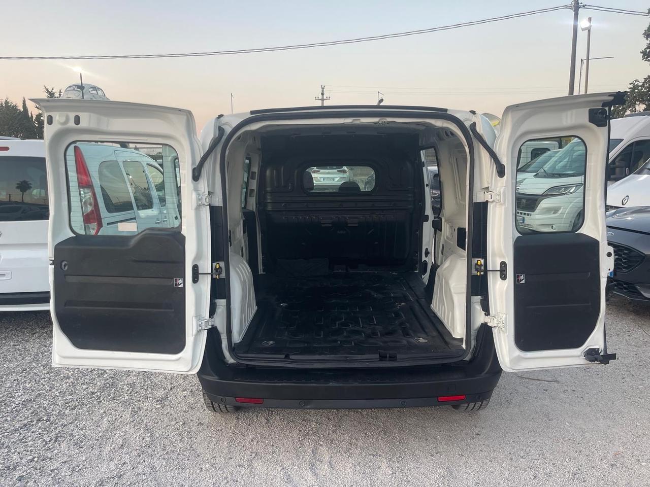 Fiat Doblo Doblò 1.6 MJT 120CV PL Combi Maxi M1 SX 3 posti