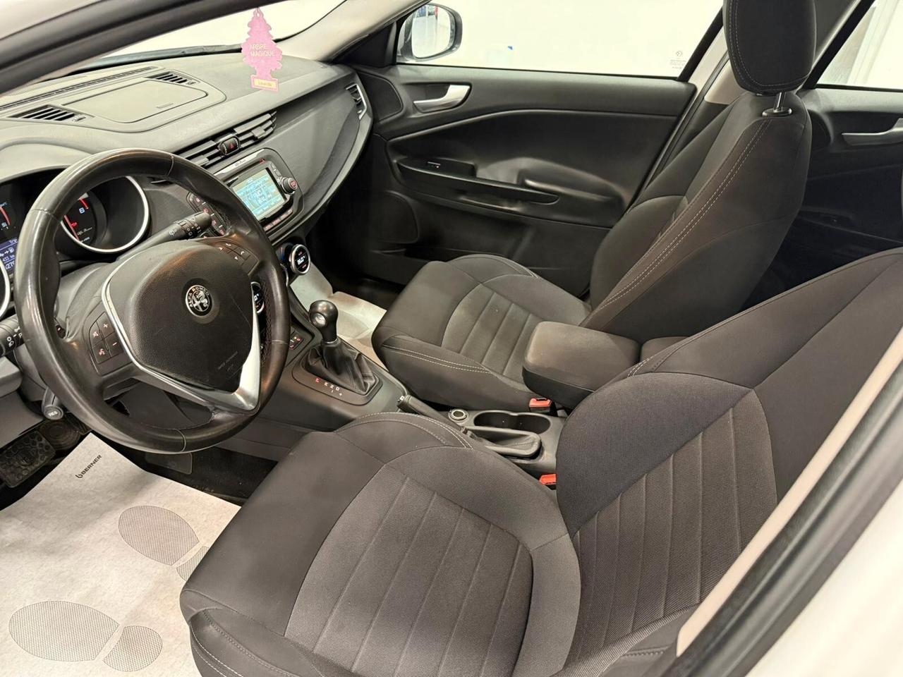 Alfa Romeo Giulietta 1.6 JTDm TCT 120 CV Super