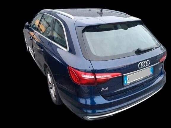 Audi A4 40 TDI quattro S tronic Business Advanced
