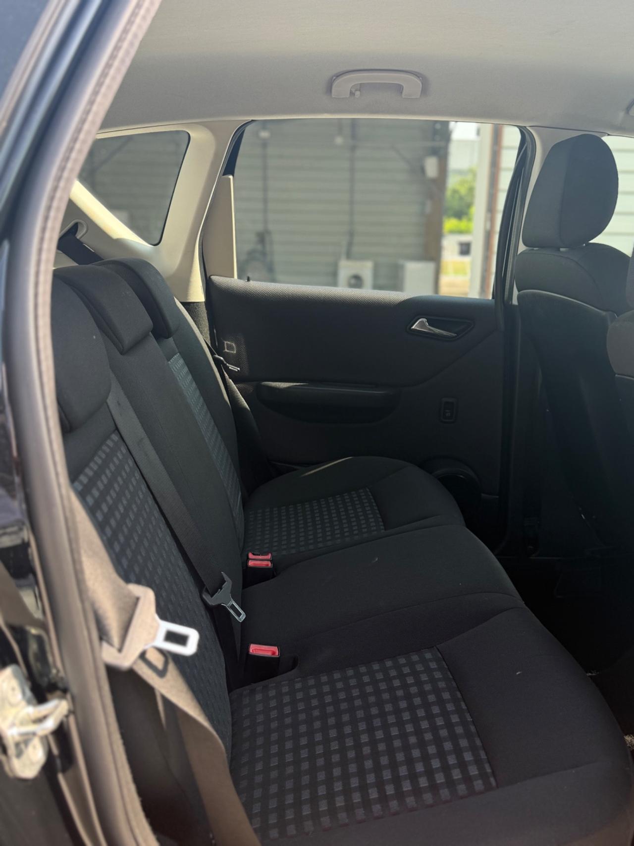 Mercedes-benz A 160 CDI AUTOMATIC Premium